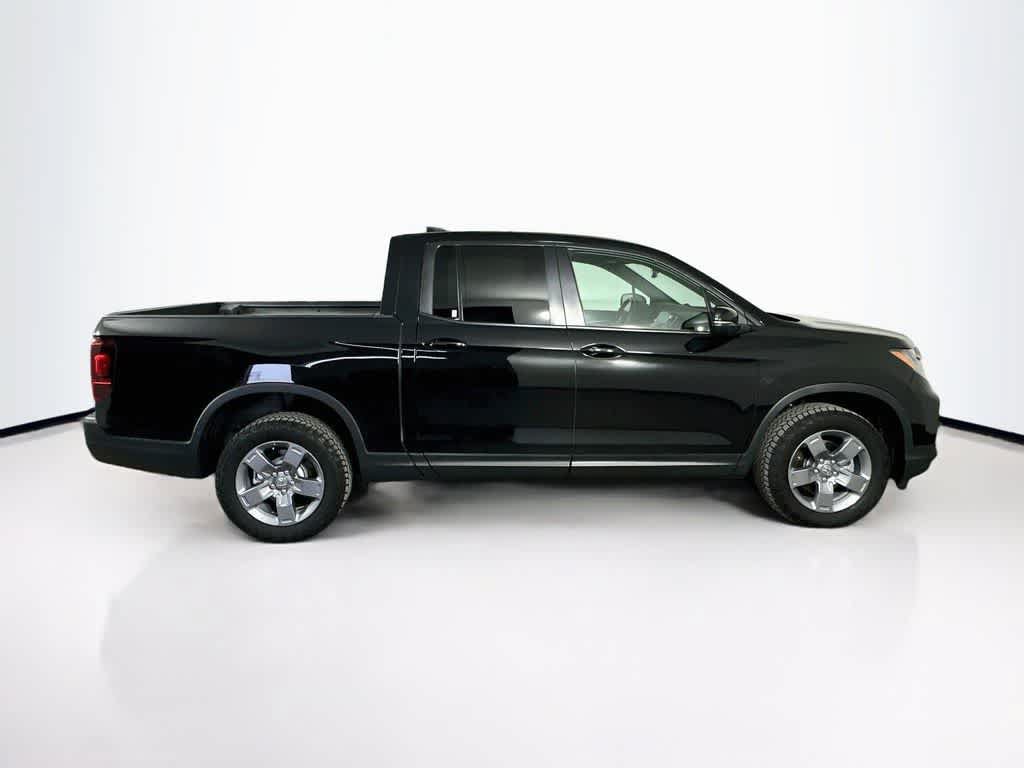 Used 2025 Honda Ridgeline TrailSport image 24