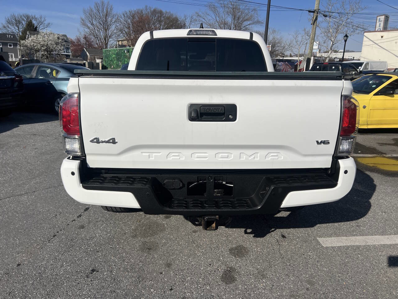 Used 2018 Toyota Tacoma Limited AWD/4WD image 4