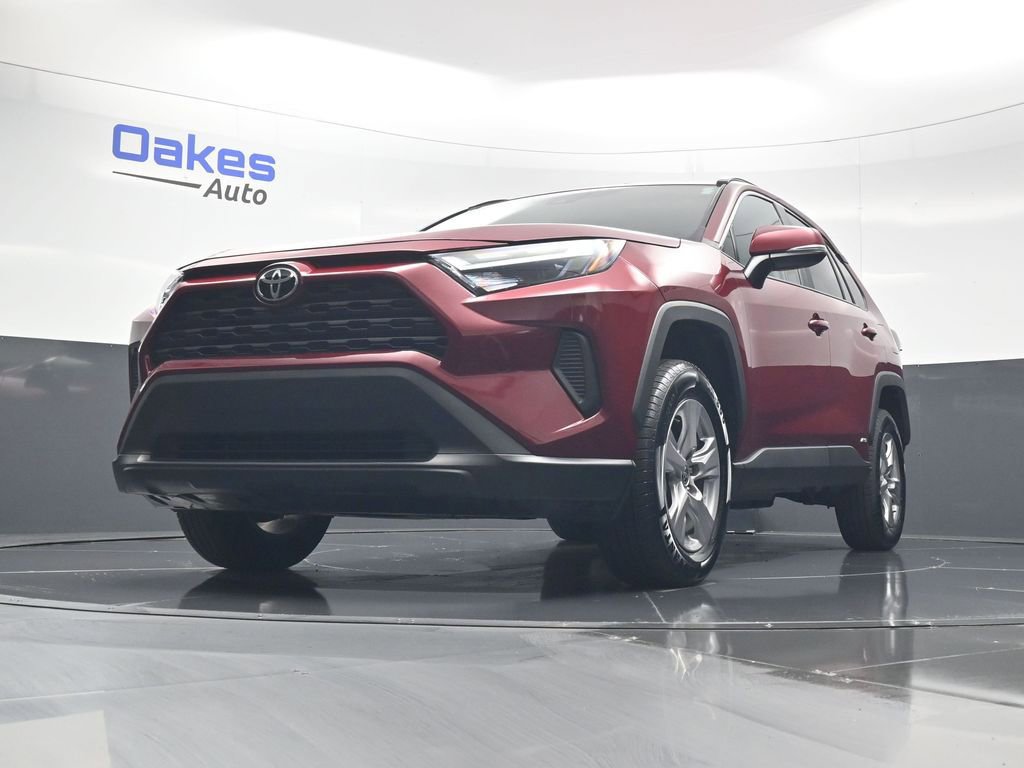 Used 2025 Toyota RAV4 XLE w/ Convenience Package image 42