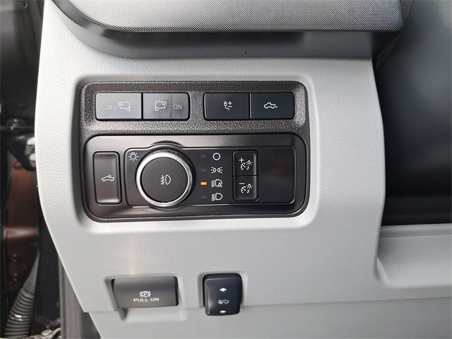 Used 2024 Ford F350 Limited w/ FX4 Off-Road Package image 25