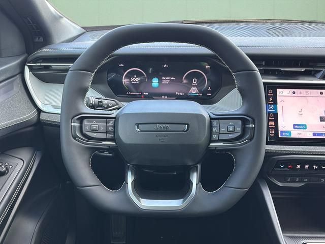 New 2026 Jeep Cherokee Laredo AWD/4WD image 28