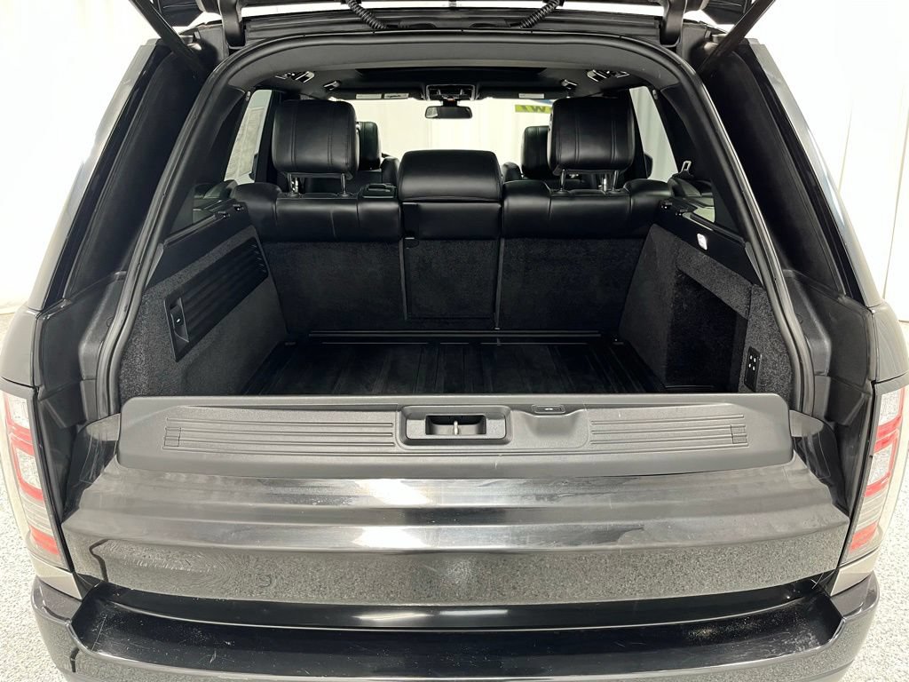 Used 2016 Land Rover Range Rover Supercharged AWD/4WD image 42
