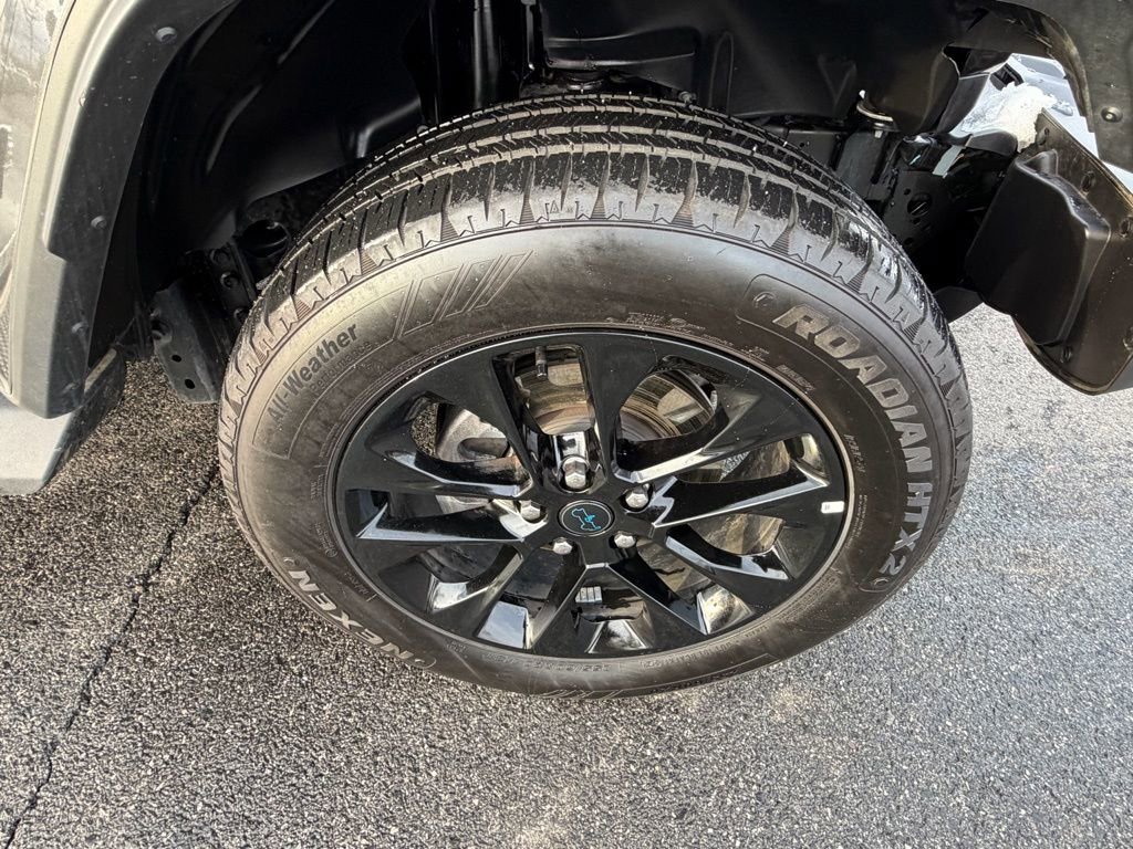 Certified 2025 Jeep Wrangler Unlimited Sahara image 15