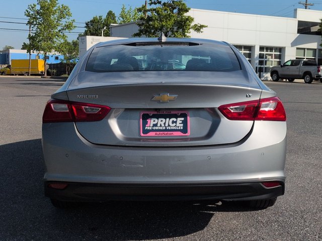 Used 2024 Chevrolet Malibu LT FWD image 7