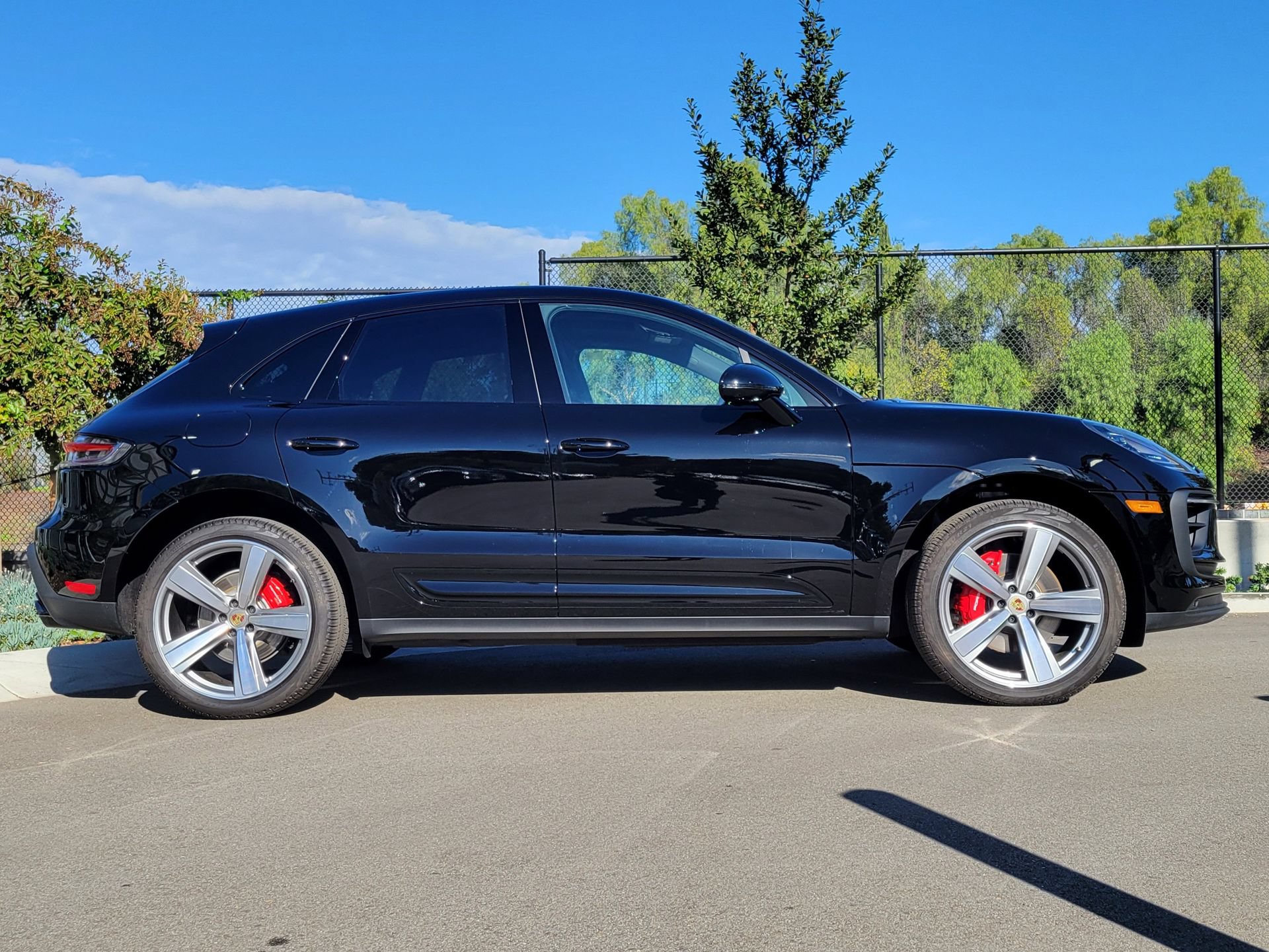 New 2025 Porsche Macan S AWD/4WD image 8
