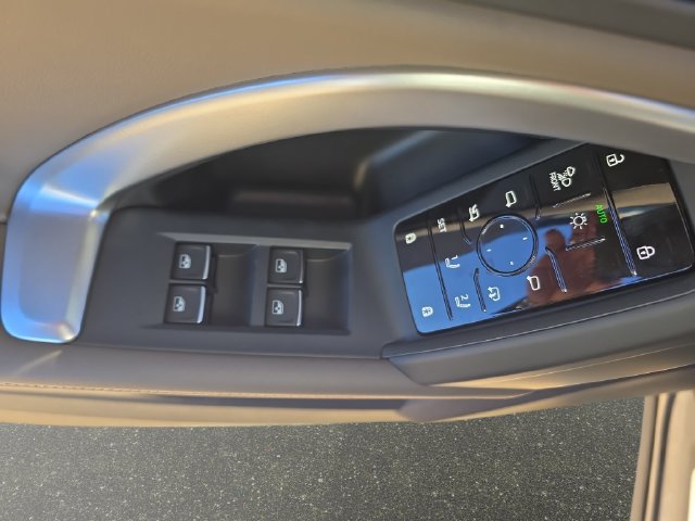 Used 2026 Audi Q5 Premium Plus AWD/4WD image 31