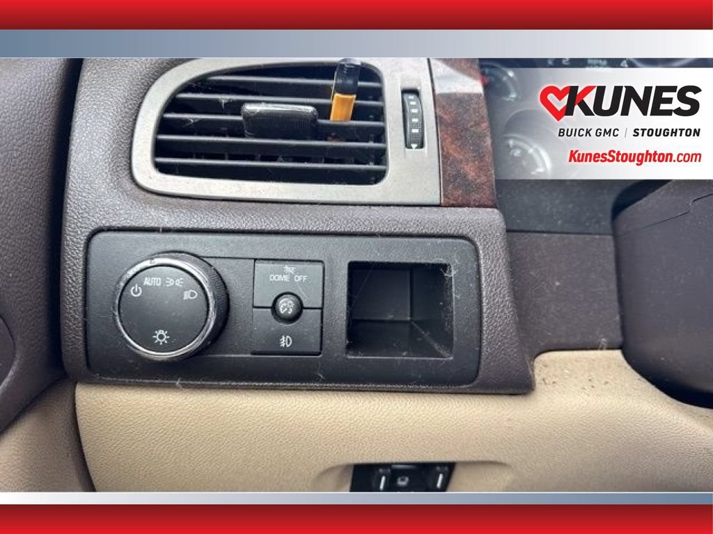 Used 2009 GMC Yukon Denali AWD/4WD image 29