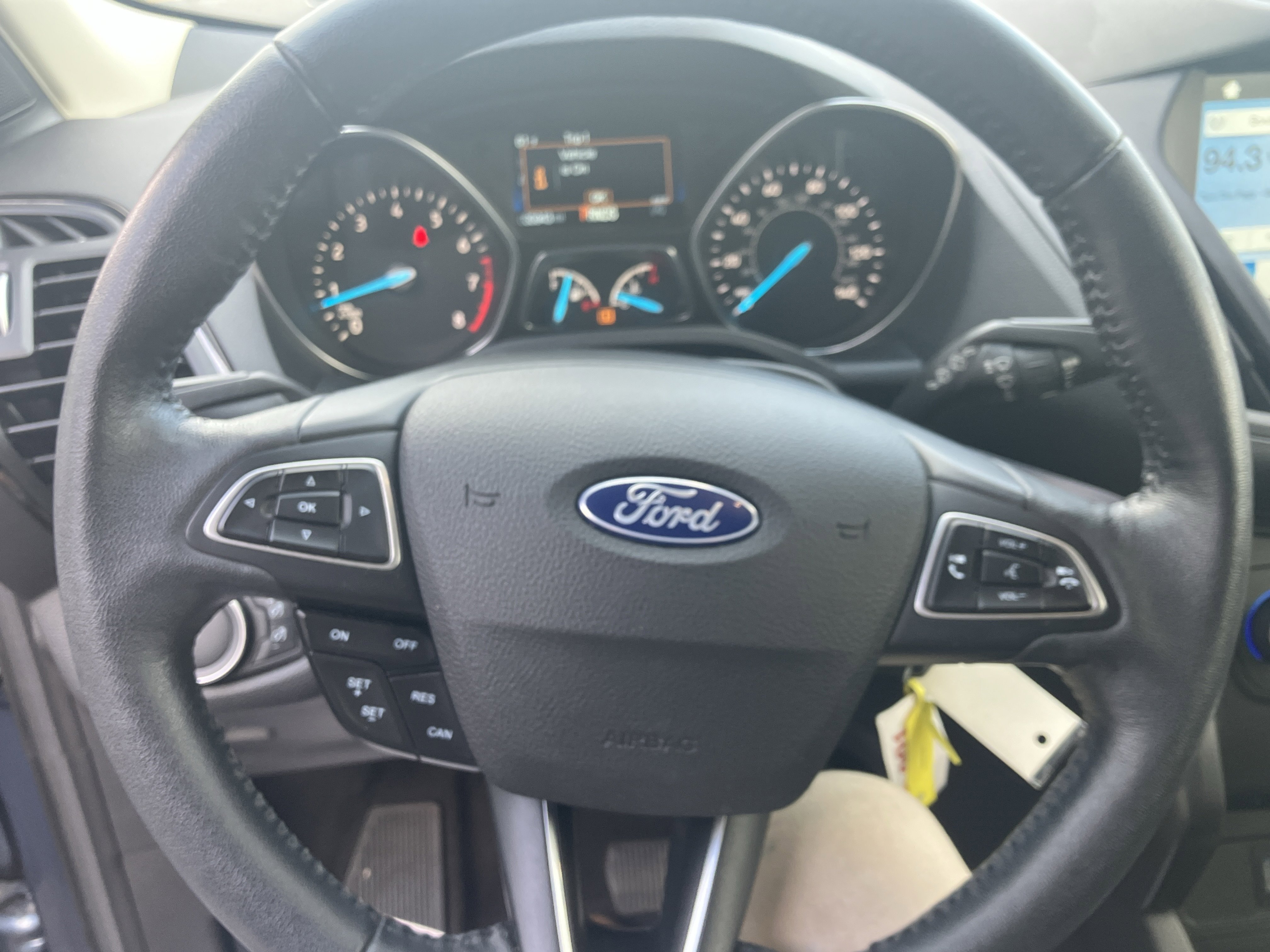 Used 2018 Ford Escape SEL image 25
