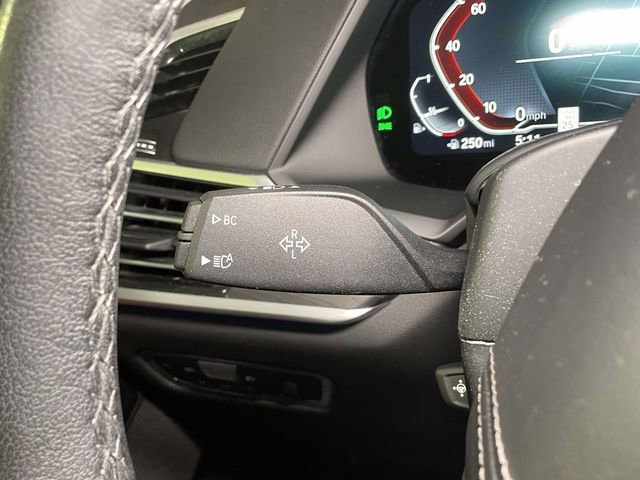 Used 2022 BMW X7 xDrive40i w/ Premium Package image 44