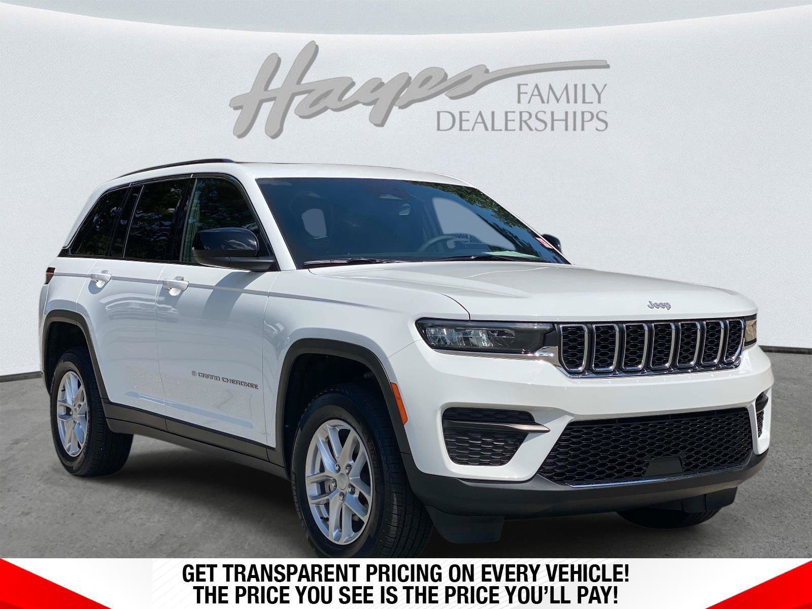 Used 2025 Jeep Grand Cherokee Laredo X w/ Luxury Tech Group I RWD image 1