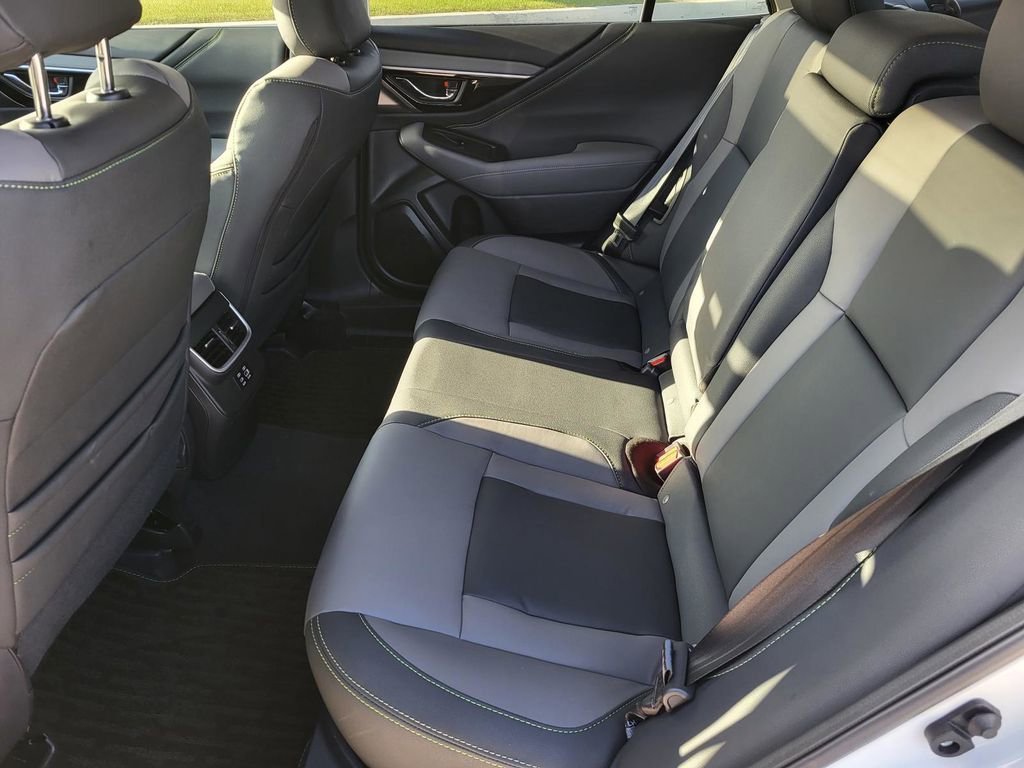 Certified 2025 Subaru Outback Onyx Edition image 14
