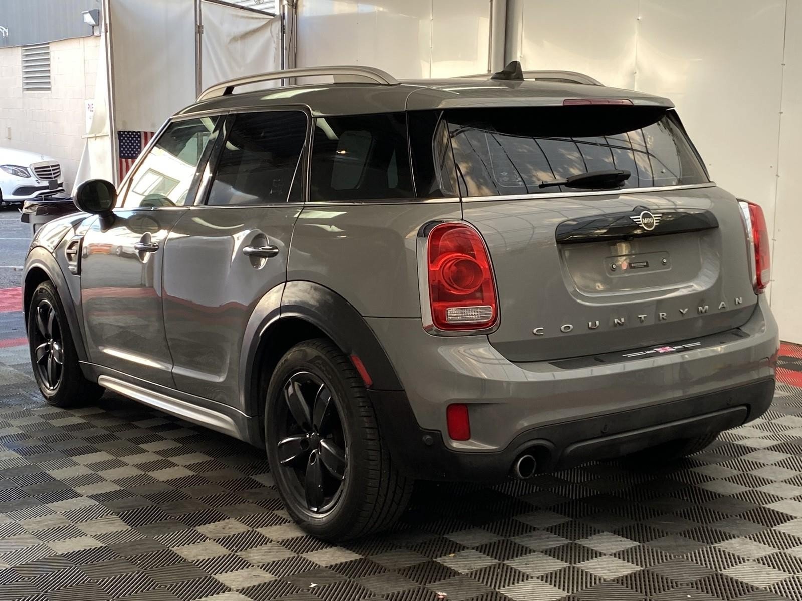 Used 2019 MINI Cooper Countryman FWD image 4