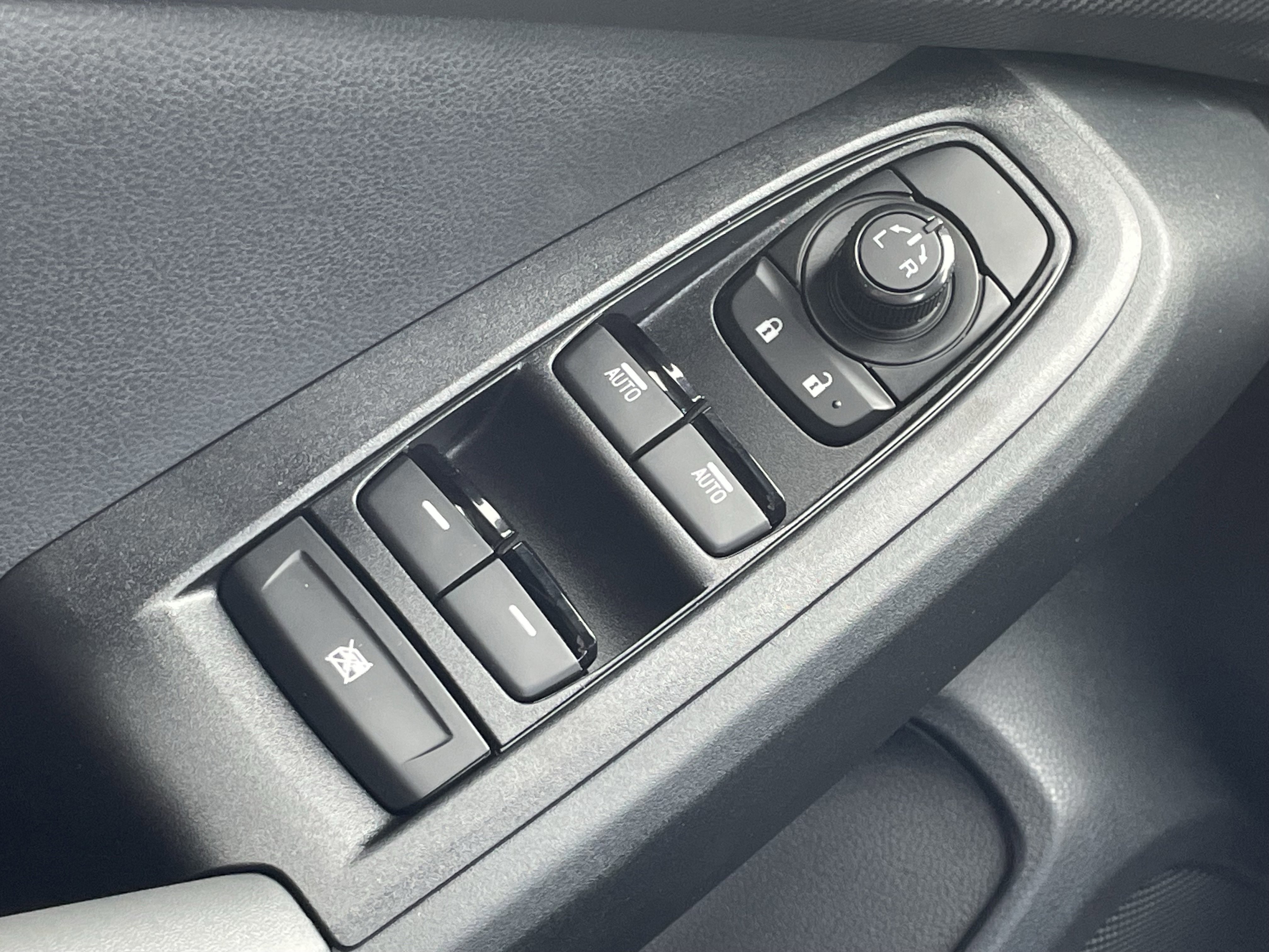 Certified 2025 Subaru Crosstrek 2.5i Sport image 15