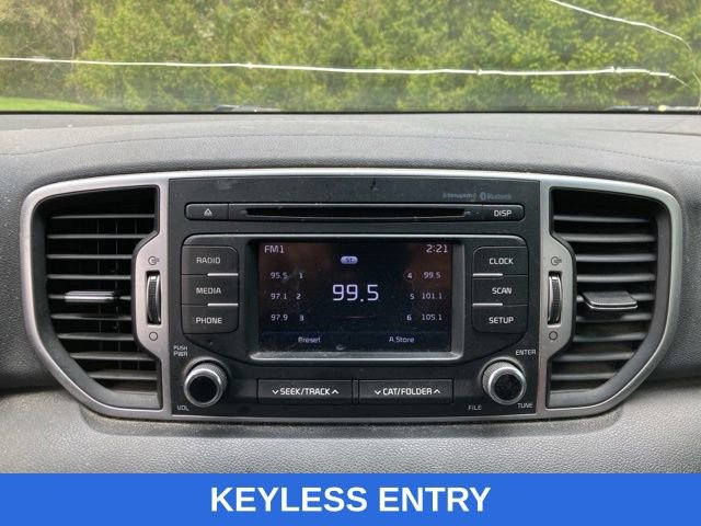 Used 2018 Kia Sportage LX AWD/4WD image 7