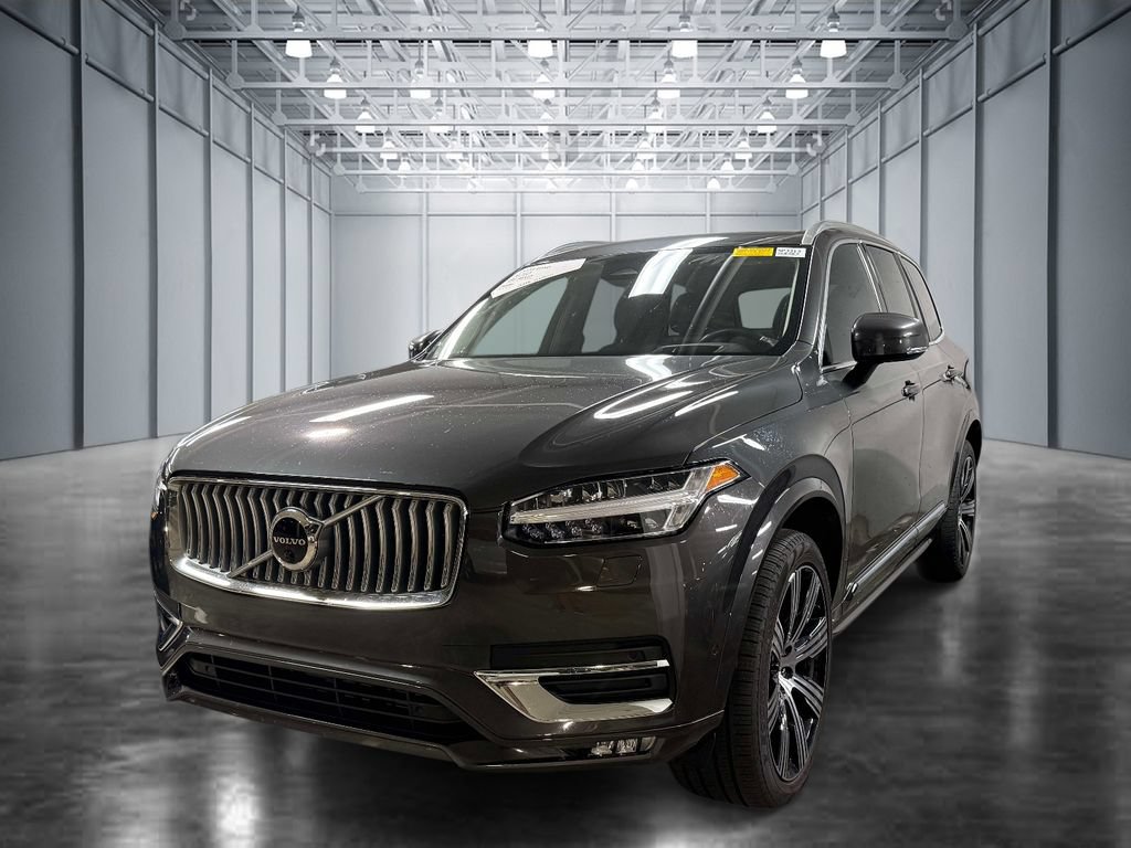 Used 2023 Volvo XC90 B6 Ultimate w/ Protection Package Premier AWD/4WD image 1