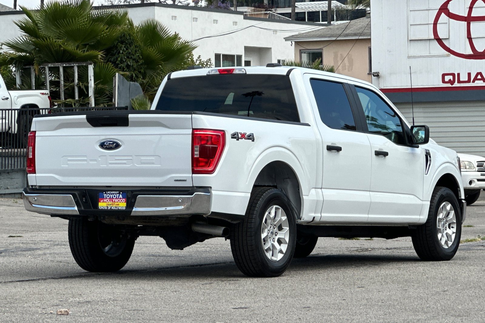 Used 2023 Ford F150 XLT AWD/4WD image 3