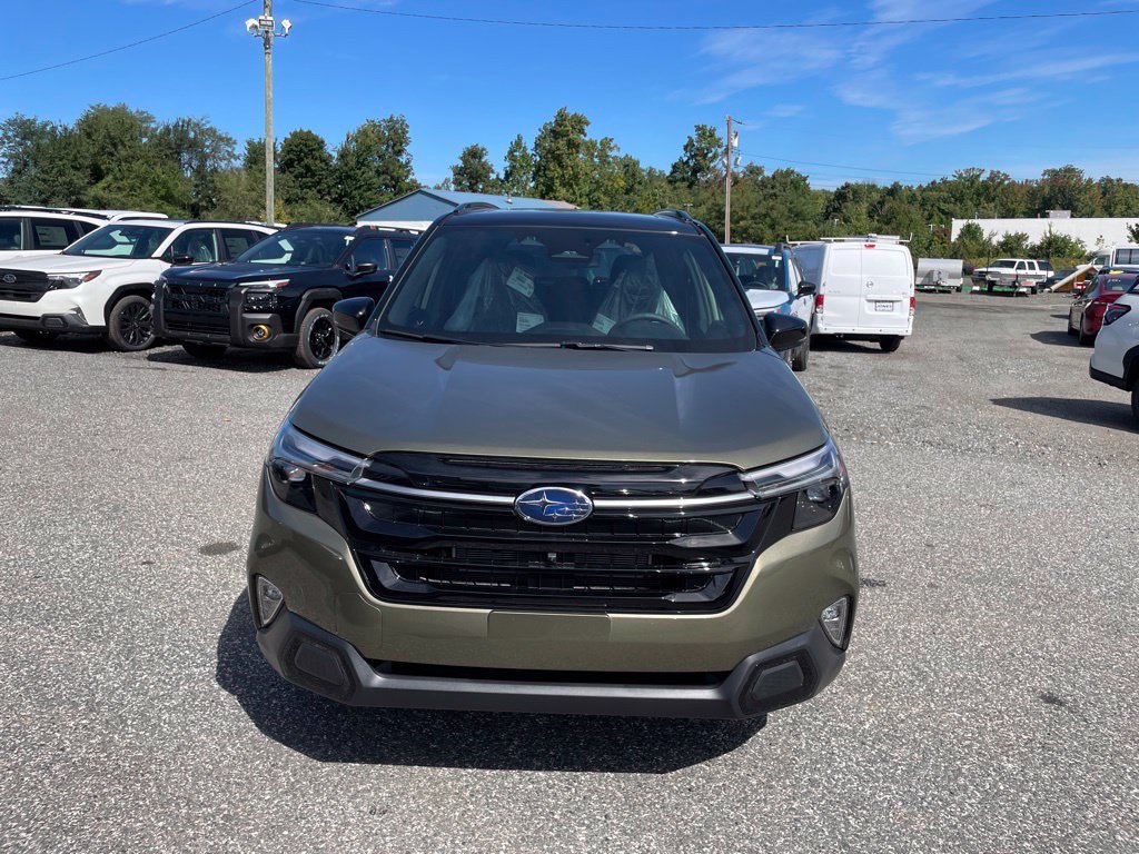 New 2026 Subaru Forester Touring AWD/4WD image 3