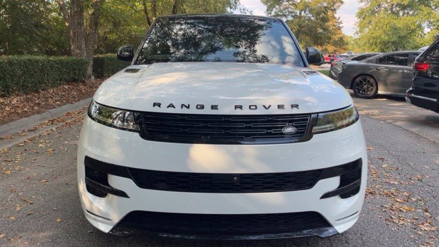 Certified 2025 Land Rover Range Rover Sport Dynamic SE AWD/4WD image 3
