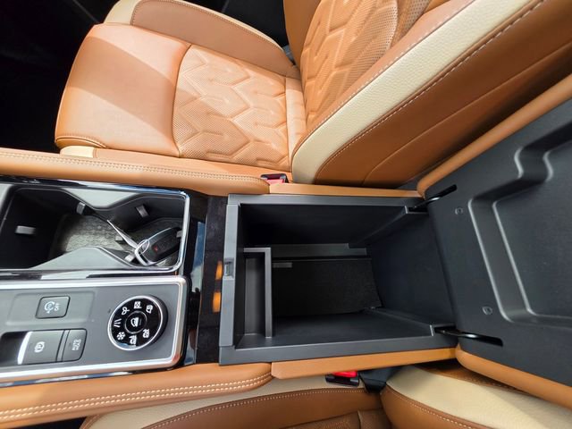 New 2026 Nissan Pathfinder Platinum AWD/4WD image 21