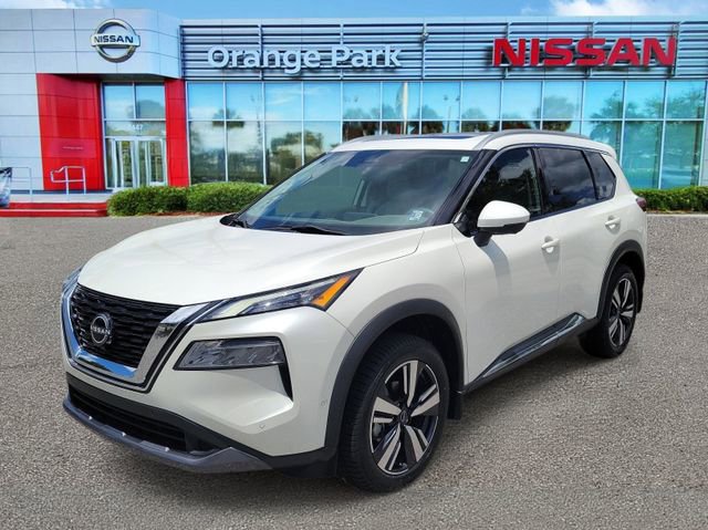 Used 2023 Nissan Rogue SL w/ SL Premium Package FWD image 4