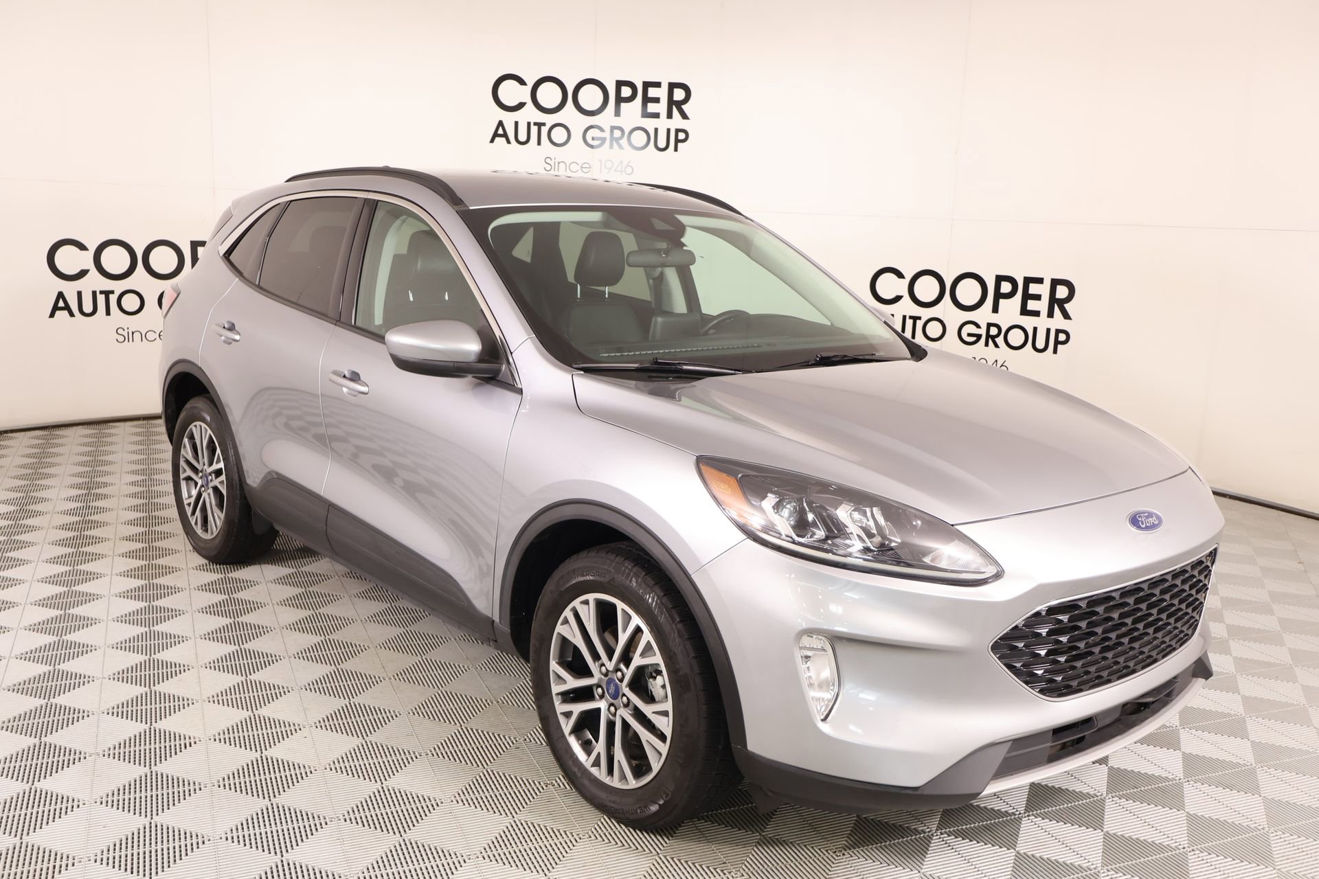 Used 2021 Ford Escape SEL AWD/4WD image 1