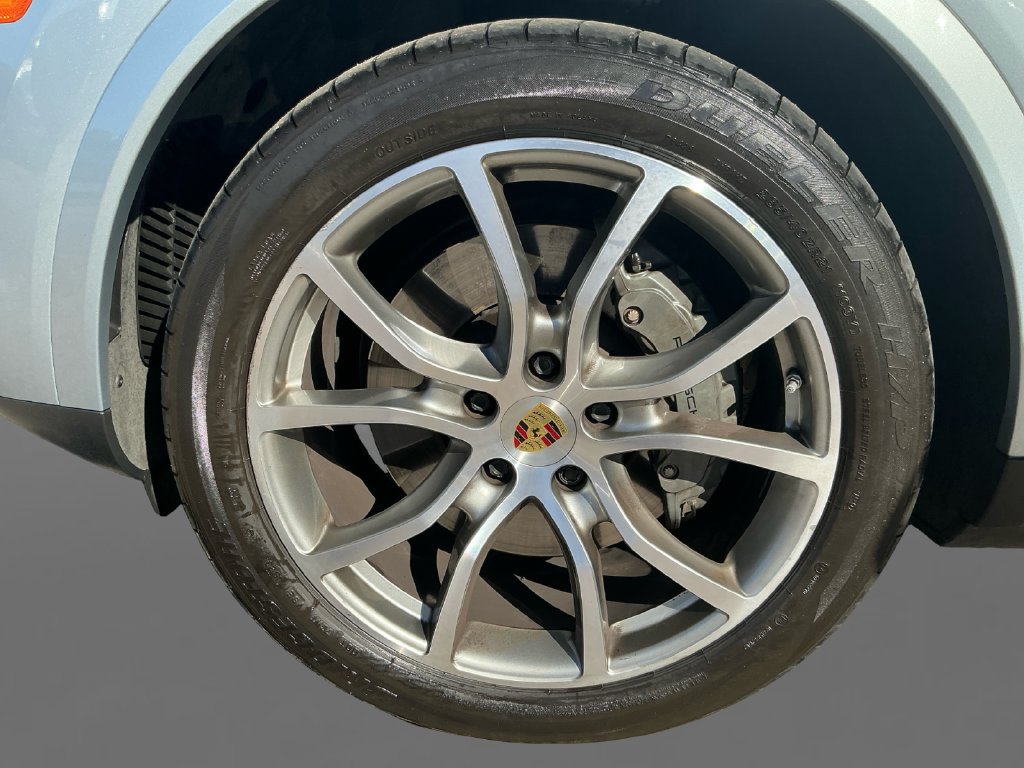 Used 2023 Porsche Cayenne S AWD/4WD image 14