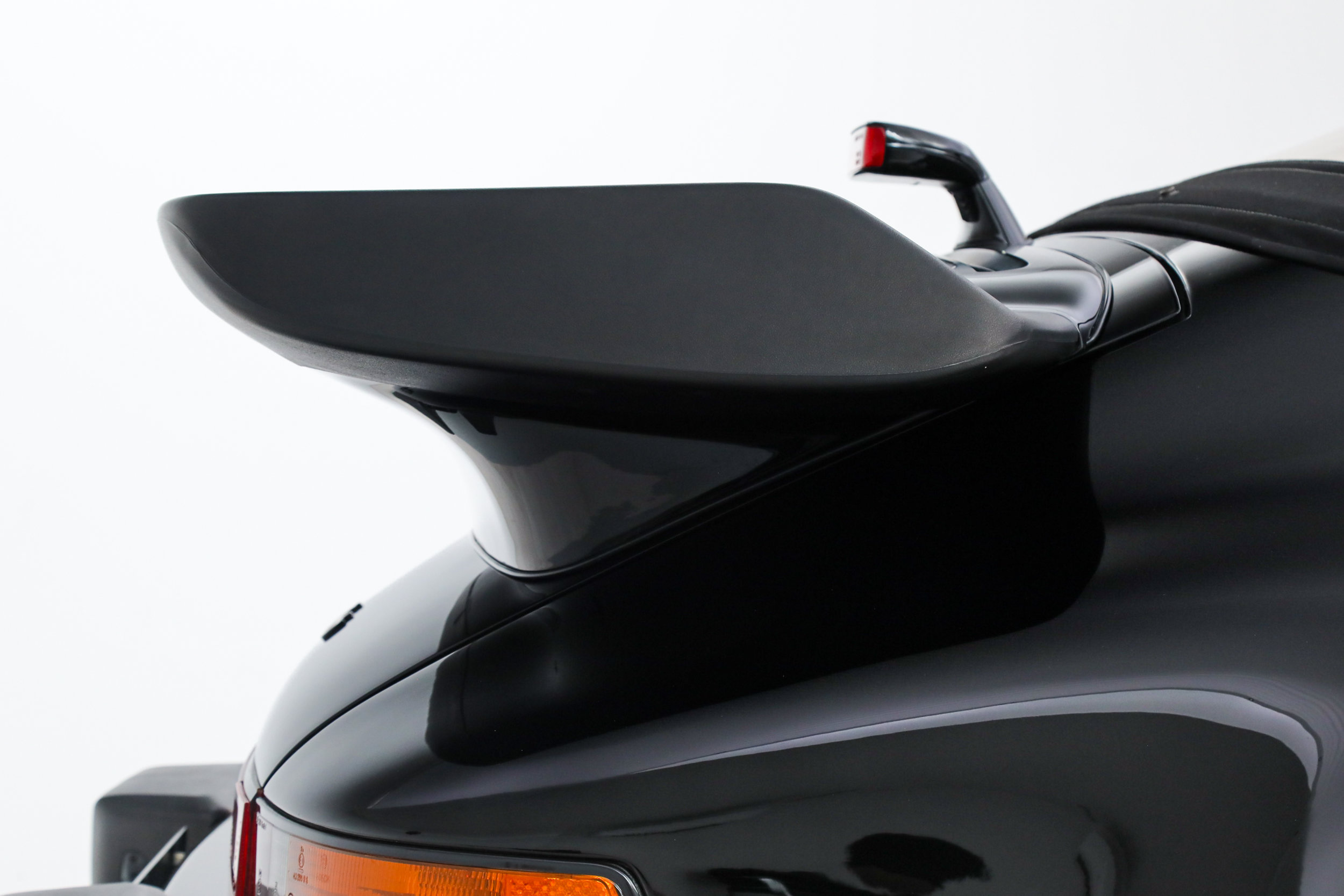 Used 1989 Porsche 911 Turbo Targa RWD image 11