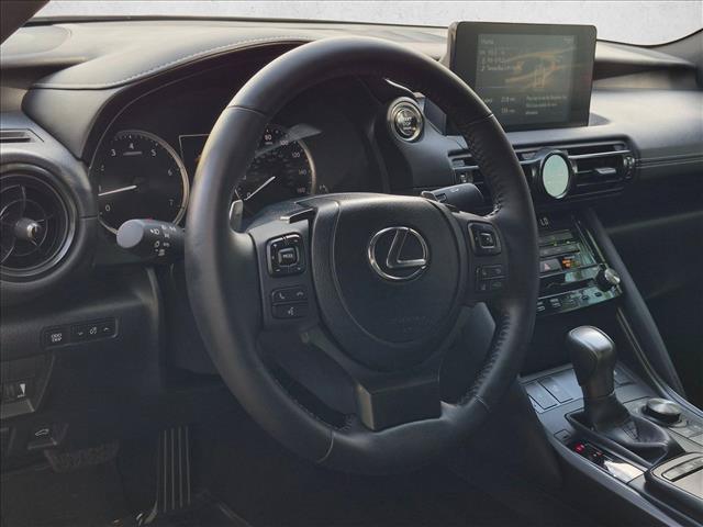 Certified 2025 Lexus IS 350 F Sport RWD image 10