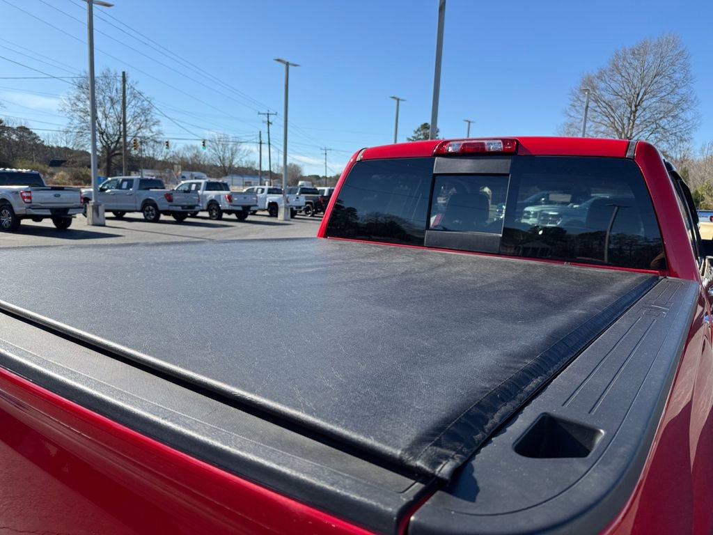 Used 2018 GMC Sierra 1500 SLT AWD/4WD image 19