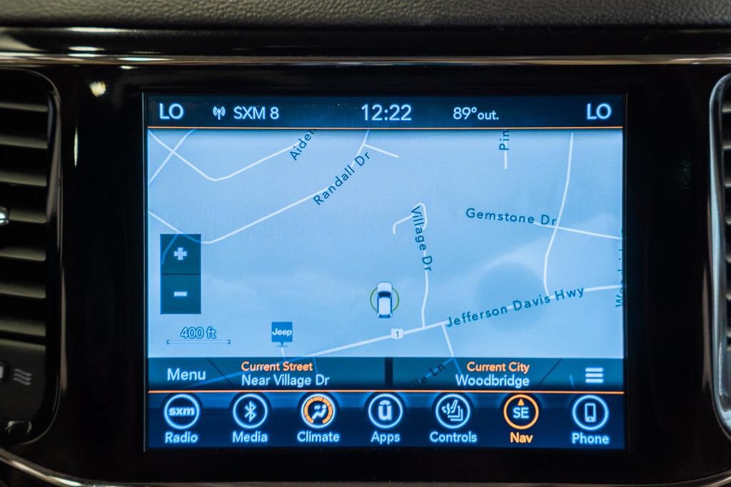 Used 2019 Jeep Grand Cherokee Limited AWD/4WD image 23