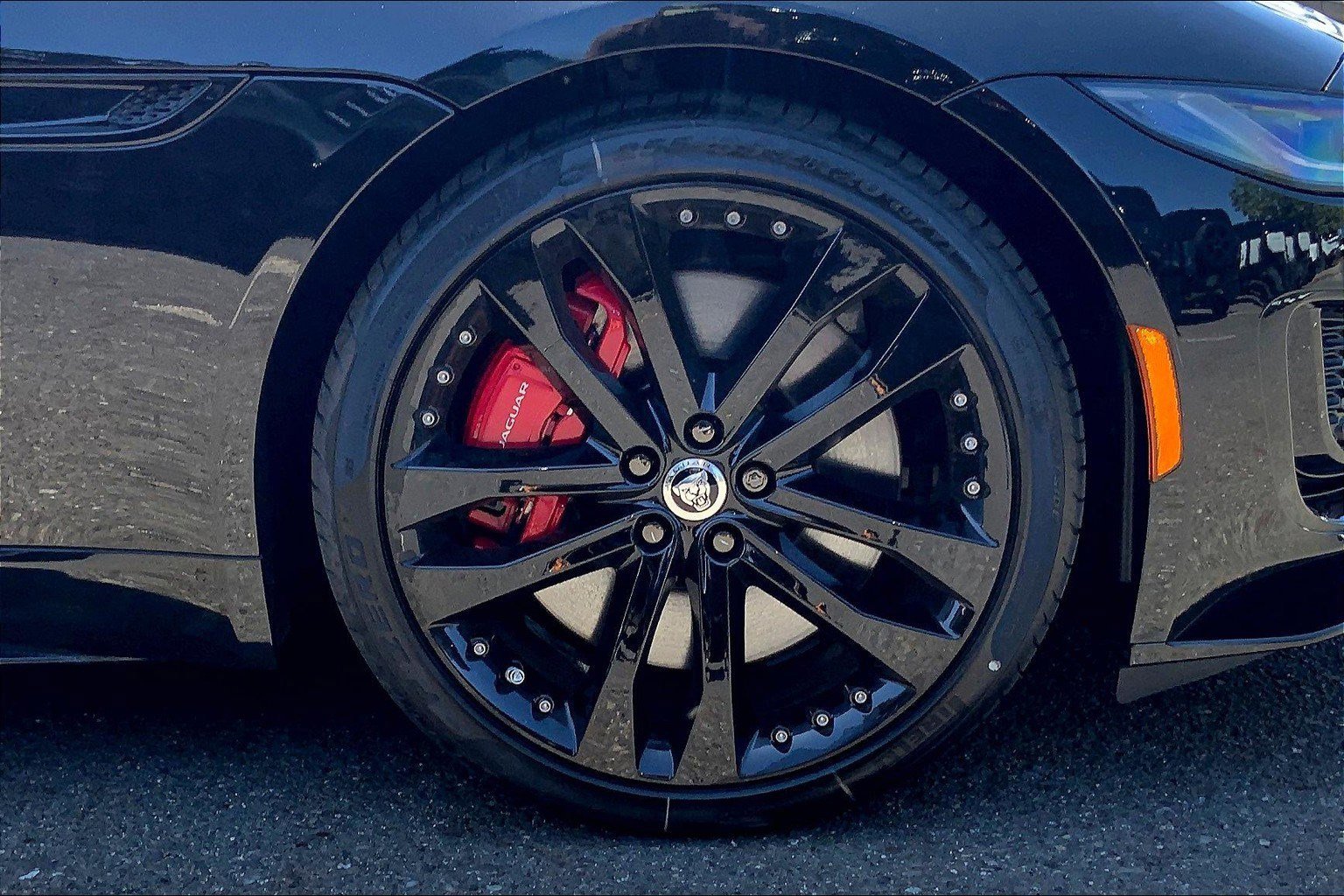 New 2024 Jaguar F-TYPE R-Dynamic image 12