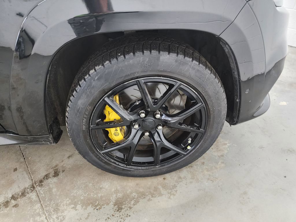 Used 2021 Jeep Grand Cherokee Trackhawk image 43