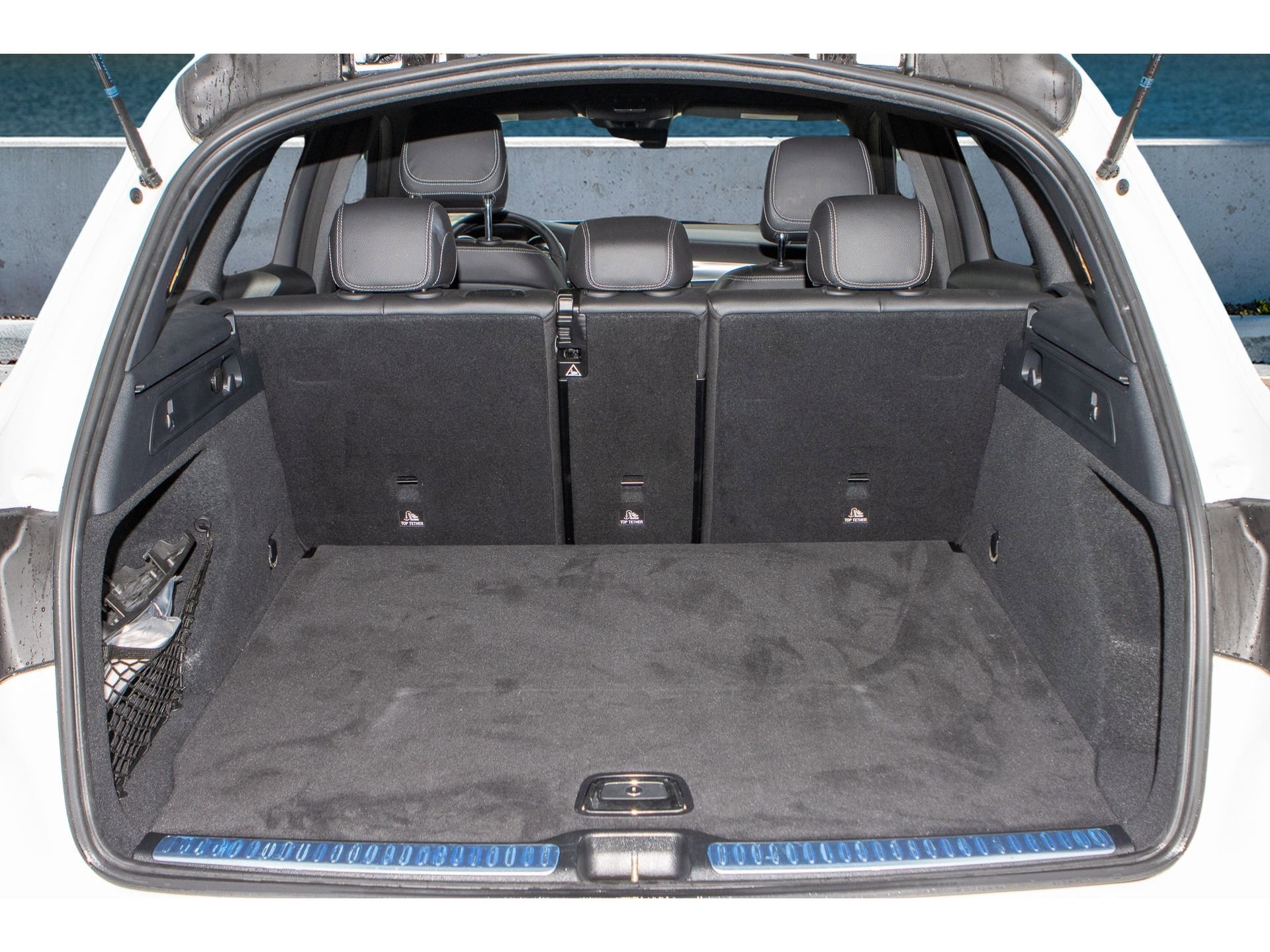 Used 2022 Mercedes-Benz GLC 300 image 9