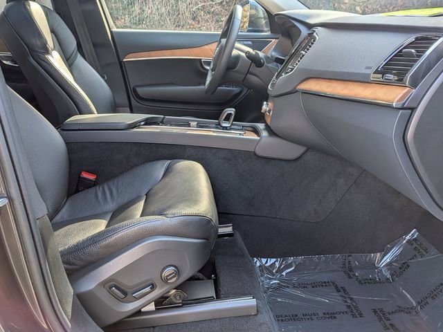 Certified 2023 Volvo XC90 B6 Plus w/ Protection Package Premier AWD/4WD image 29