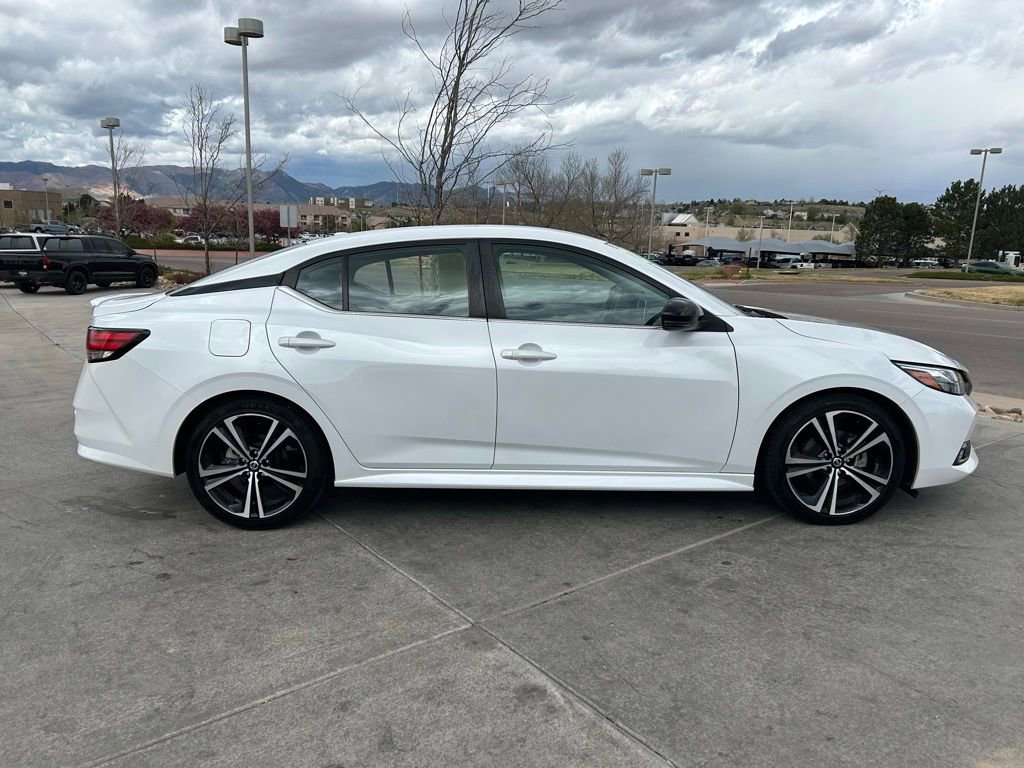 Used 2020 Nissan Sentra SR image 9