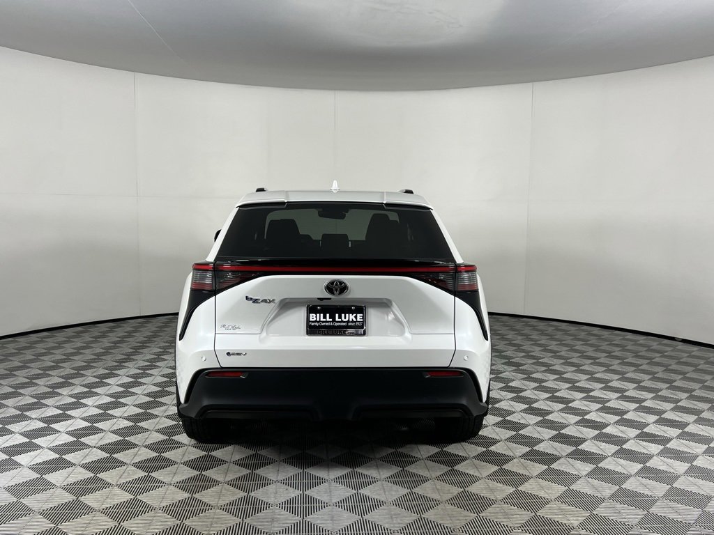 Used 2024 Toyota bZ4X XLE w/ Weather Package image 8