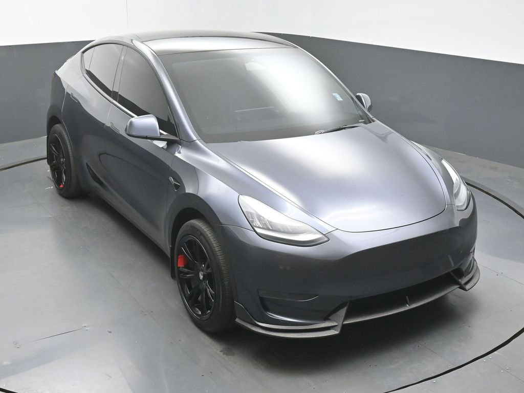 Used 2023 Tesla Model Y Long Range image 35