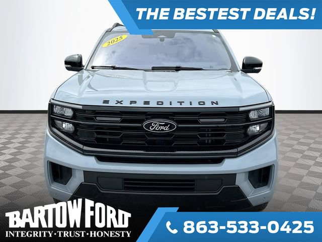 Used 2025 Ford Expedition Max Platinum w/ Stealth Performance Package image 2