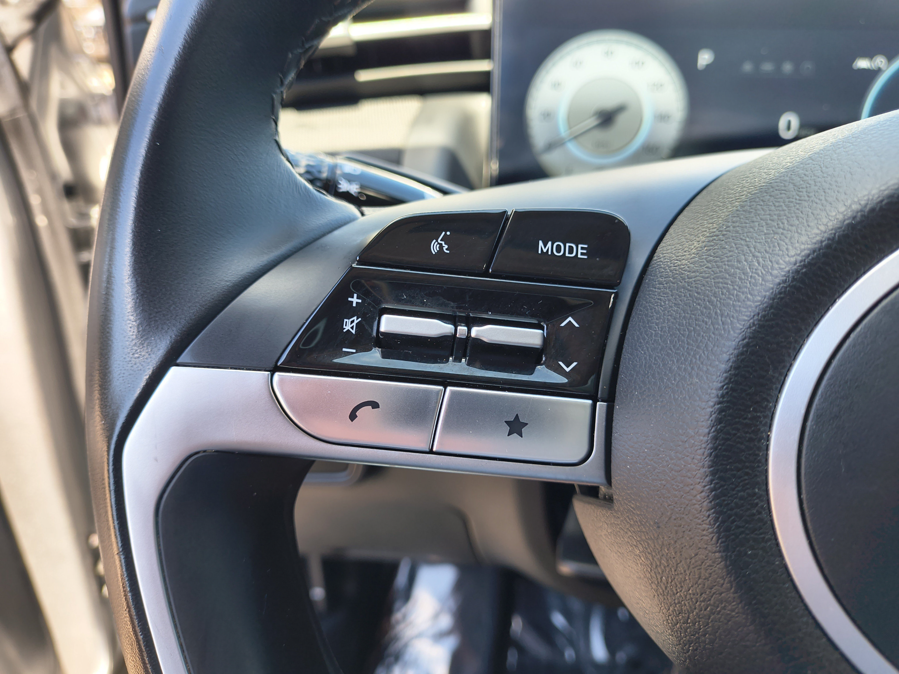 Certified 2023 Hyundai Tucson SEL w/ Convenience Package FWD image 28
