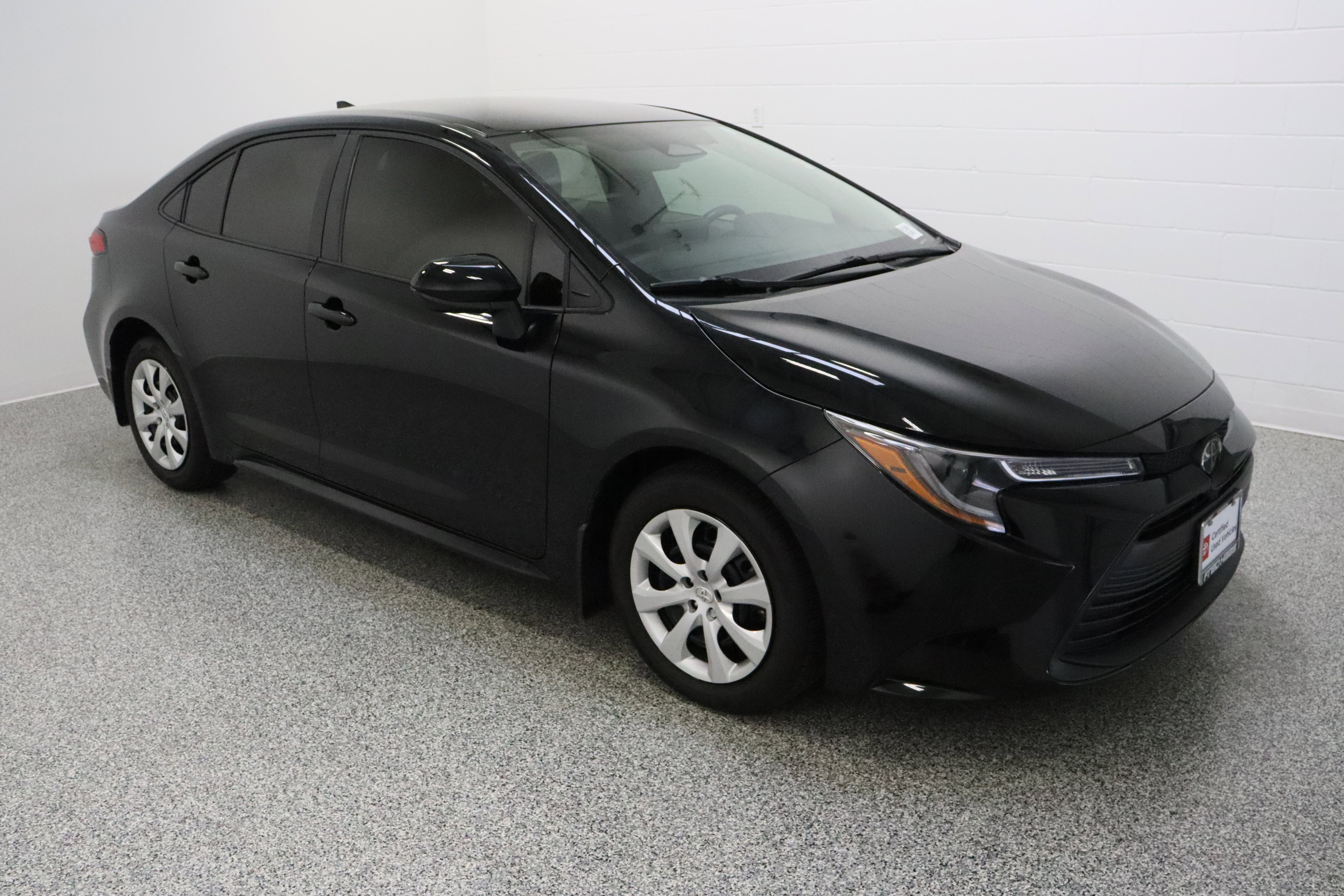 Certified 2024 Toyota Corolla LE FWD image 4