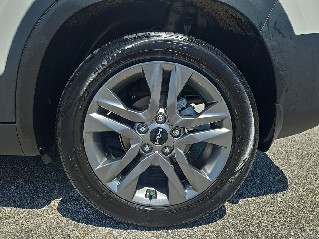 Used 2022 Kia Seltos S image 26