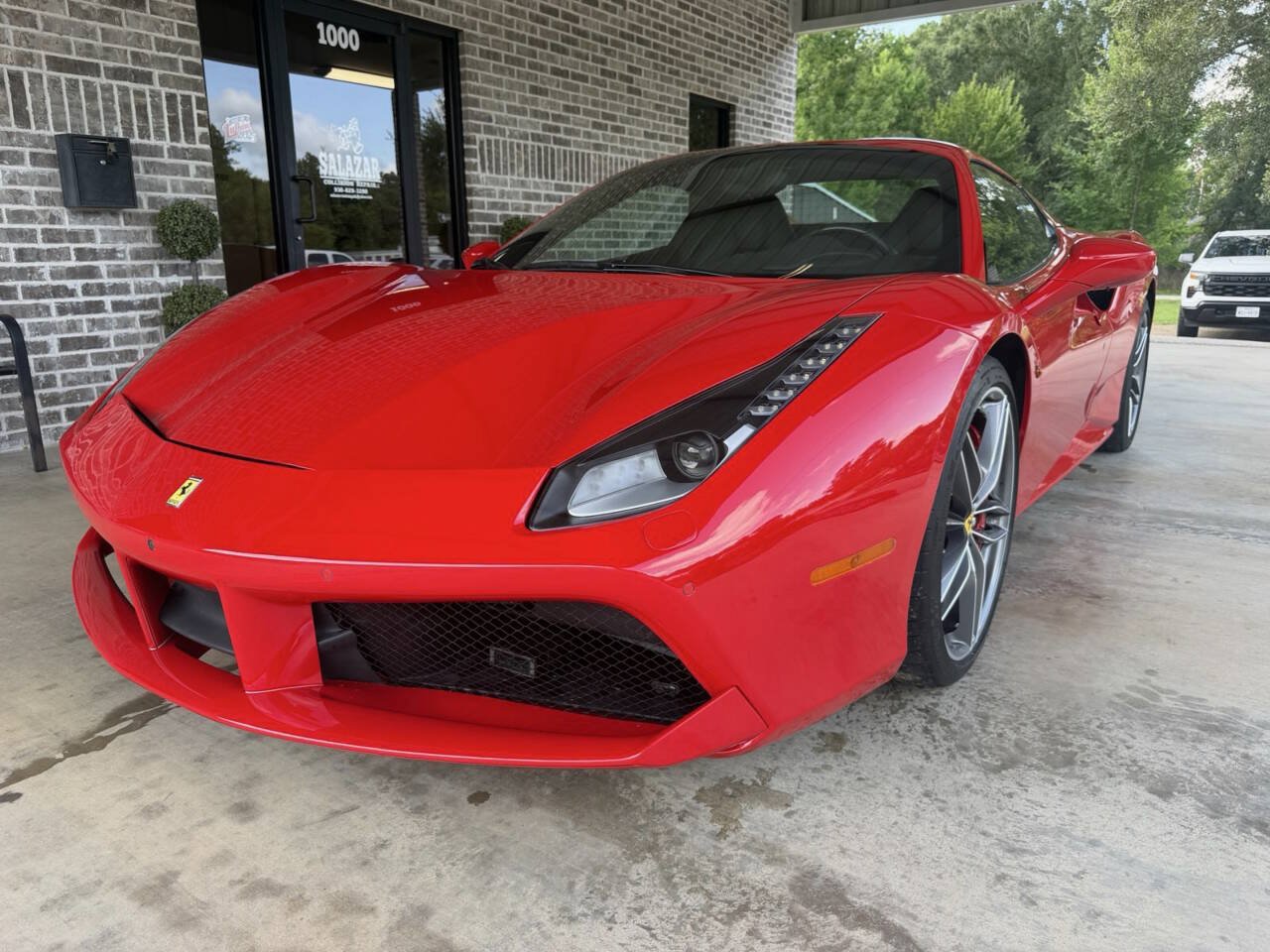 Used 2018 Ferrari 488 Spider RWD image 20