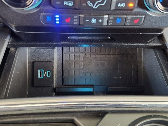 Used 2021 Ford F450 Platinum w/ FX4 Off-Road Package image 23