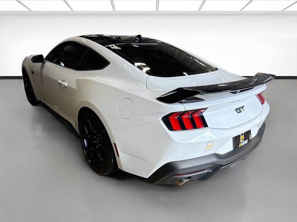 Used 2024 Ford Mustang GT Premium w/ GT Performance Package RWD image 7
