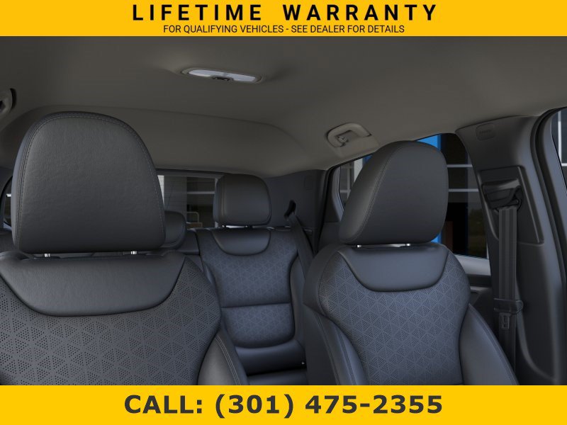 New 2027 Chevrolet Bolt LT w/ Comfort Package FWD image 24