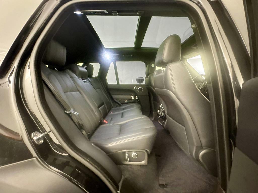 Used 2016 Land Rover Range Rover Supercharged image 25