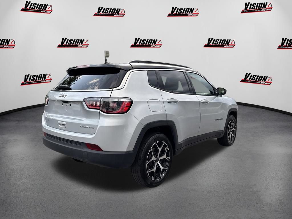 Used 2026 Jeep Compass Limited AWD/4WD image 6