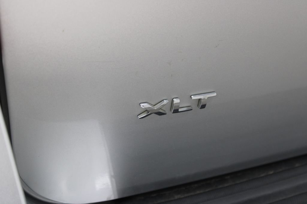 Used 2017 Ford Expedition XLT w/ Equipment Group 201A AWD/4WD image 23