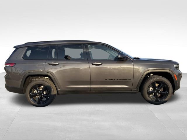 New 2025 Jeep Grand Cherokee L Limited w/ Luxury Tech Group II RWD image 10