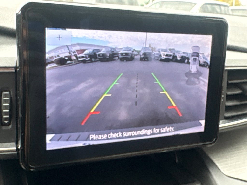 Used 2020 Ford Explorer XLT w/ Equipment Group 202A AWD/4WD image 36